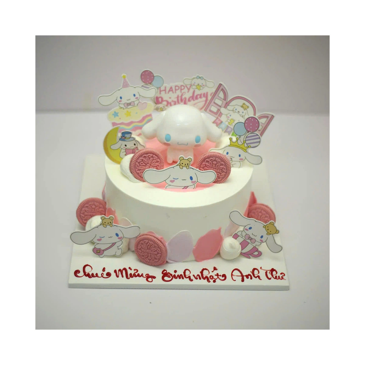 Bánh kem Cinnamoroll tông trắng hồng dễ thương