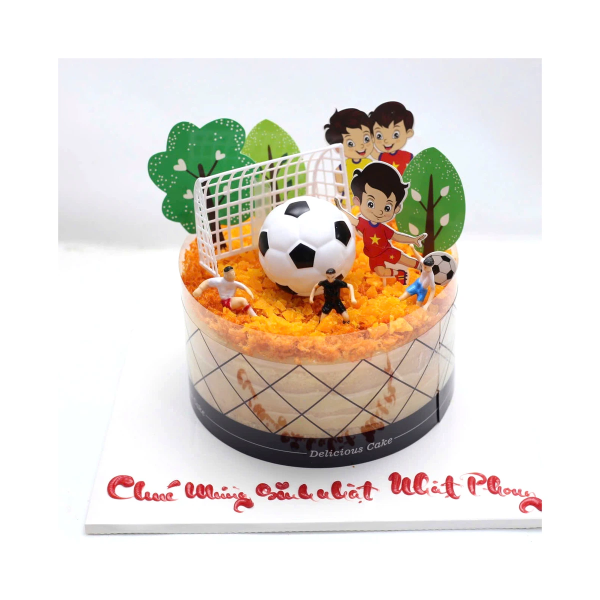 Bánh bông lan trứng muối chủ đề bóng đá